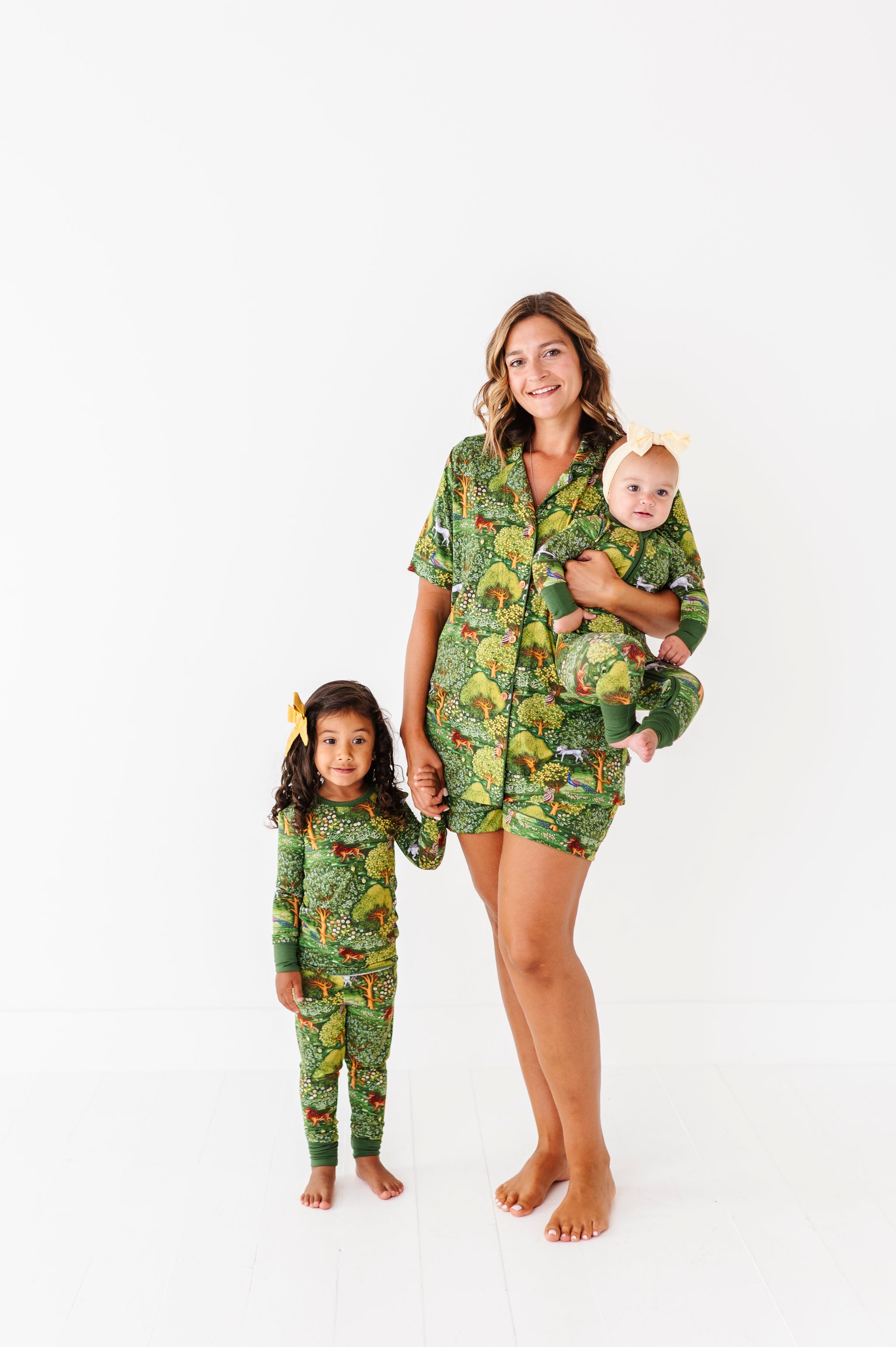 Medieval Gardens Relaxed Short-Sleeve PJ Set