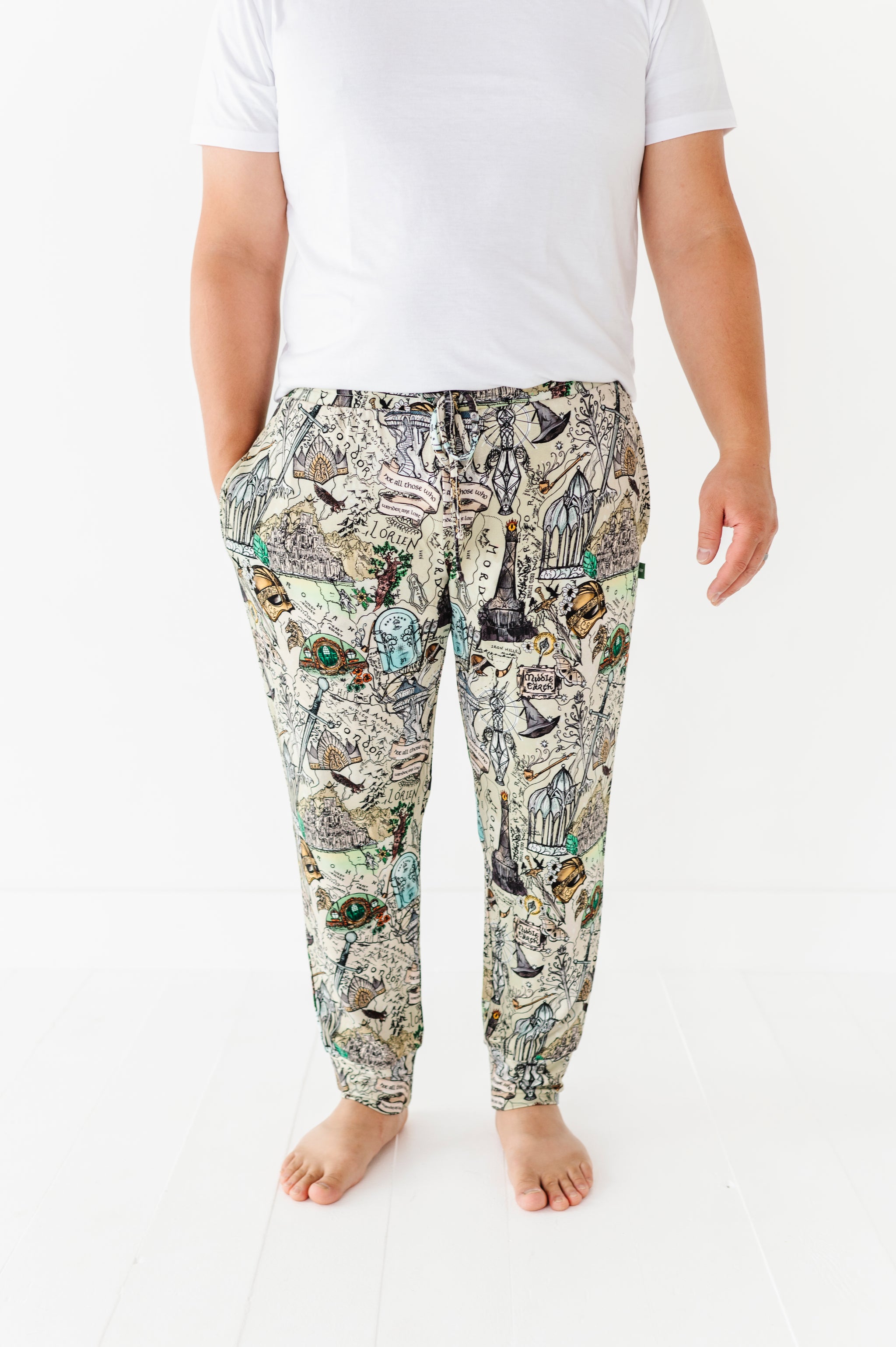 Map of Middle-earth™ Adult Dreamwalker Joggers