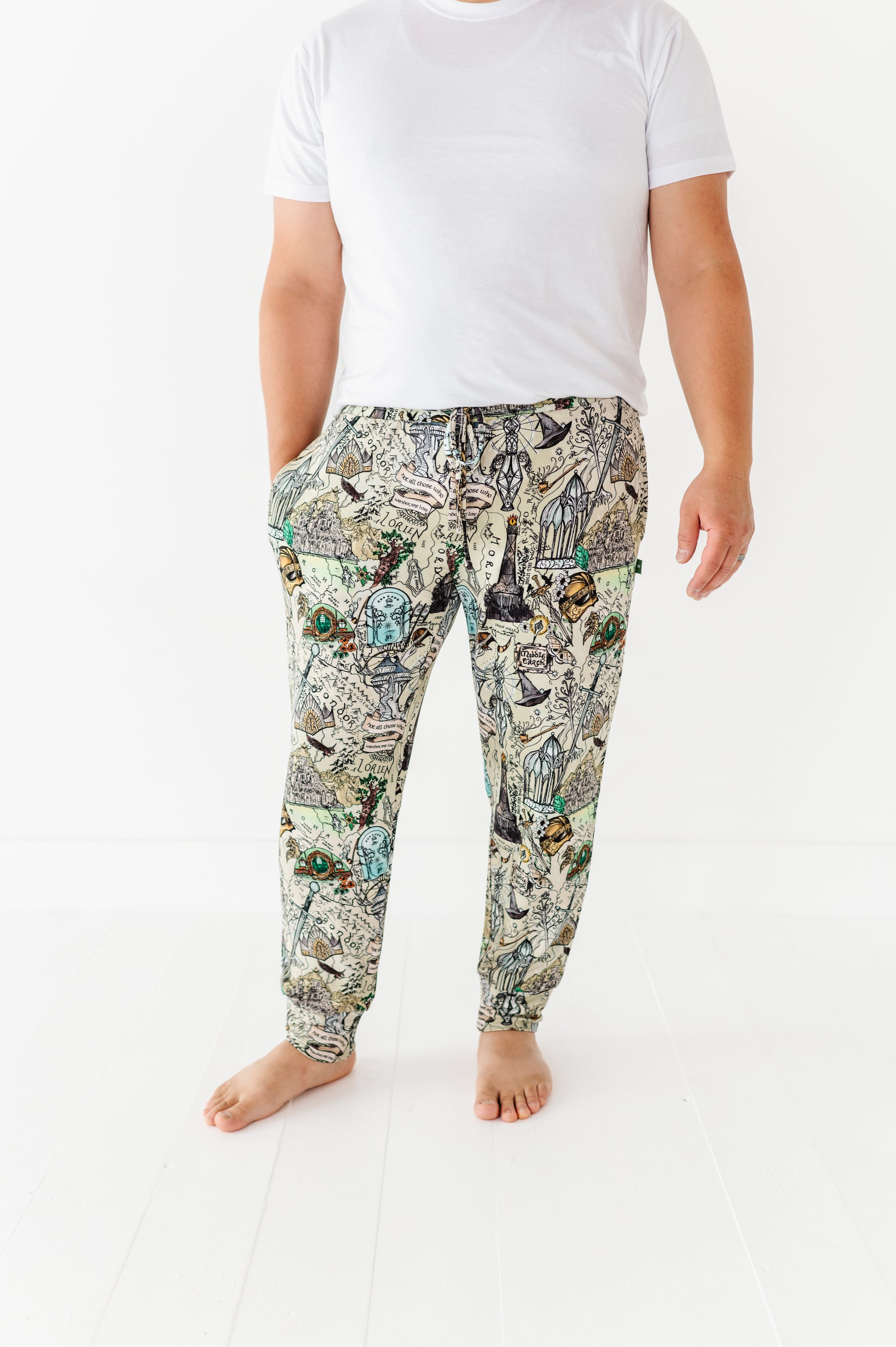 Map of Middle-earth™ Adult Dreamwalker Joggers
