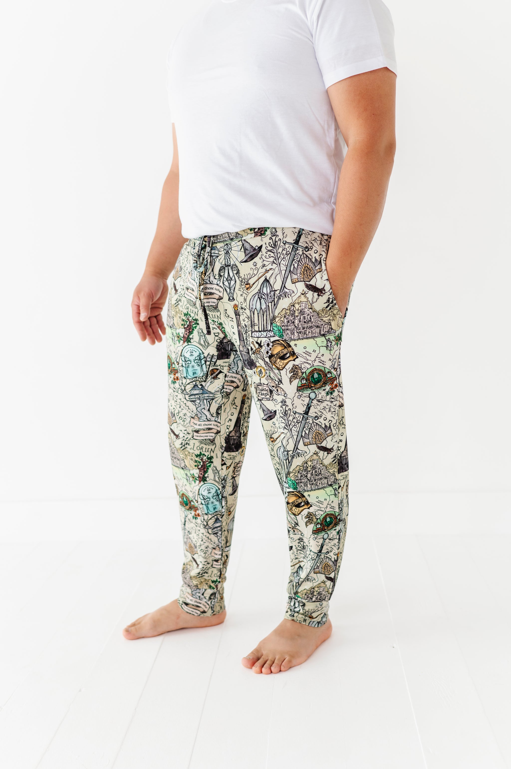 Map of Middle-earth™ Adult Dreamwalker Joggers