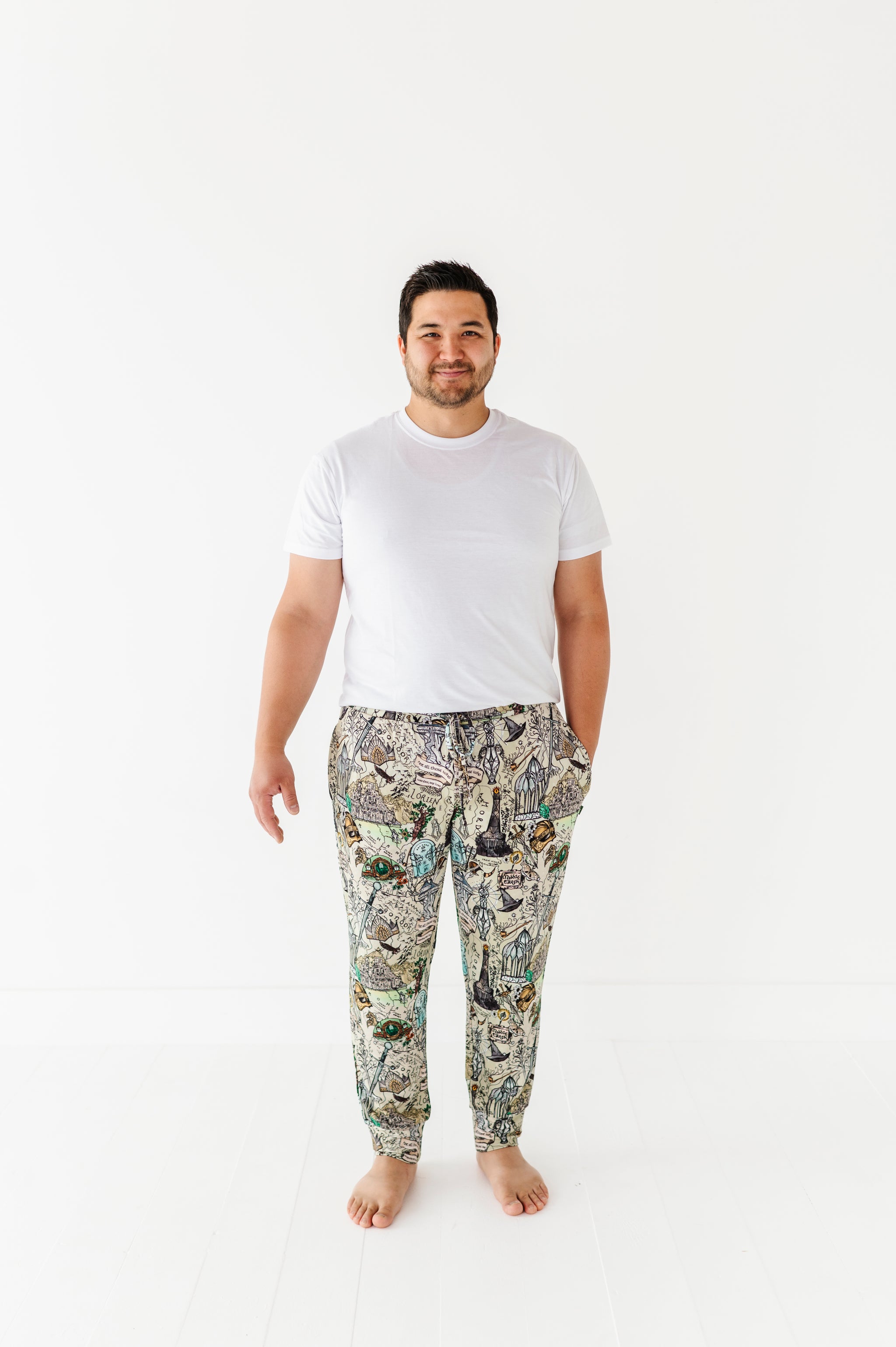 Map of Middle-earth™ Adult Dreamwalker Joggers