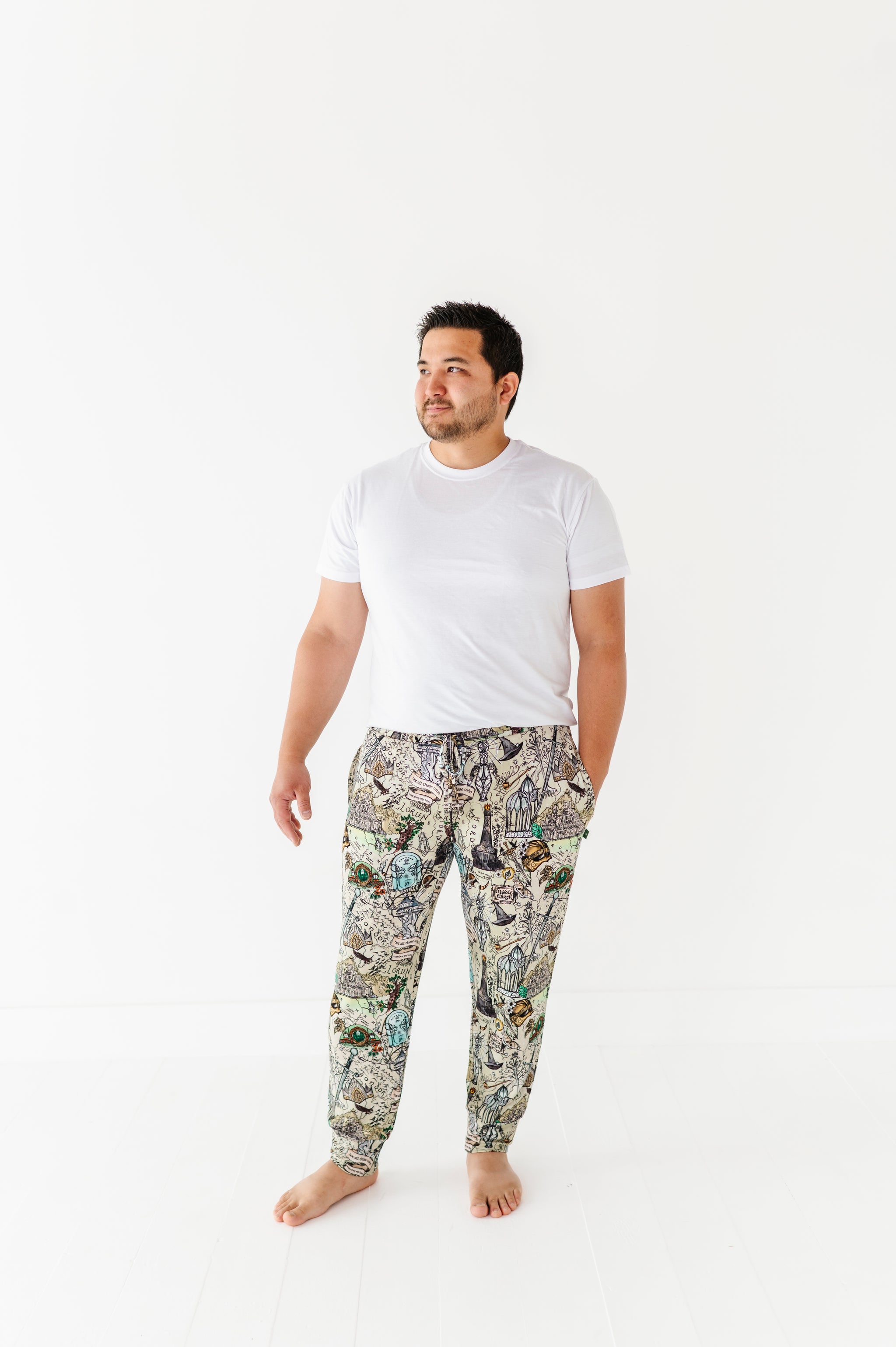 Map of Middle-earth™ Adult Dreamwalker Joggers