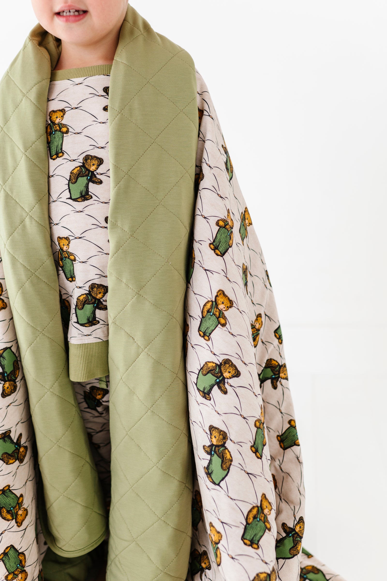 Corduroy™ Quilted Oversized Blanket