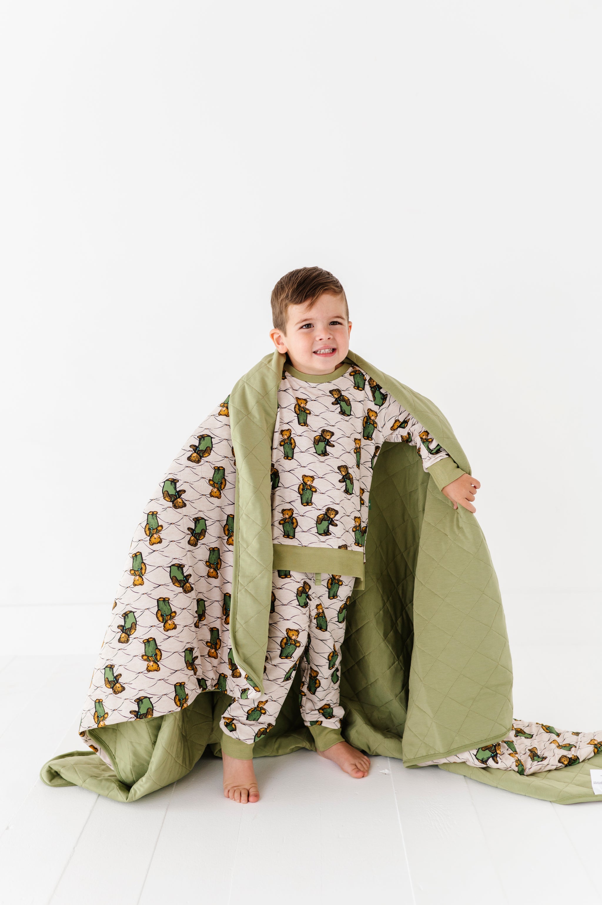 Corduroy™ Quilted Oversized Blanket