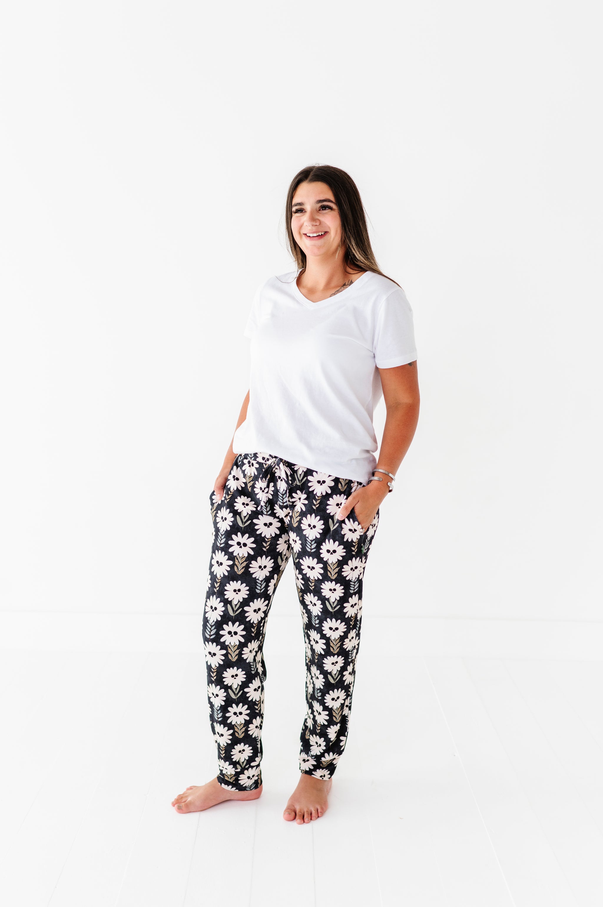 Mourning Glory Adult Dreamwalker Joggers