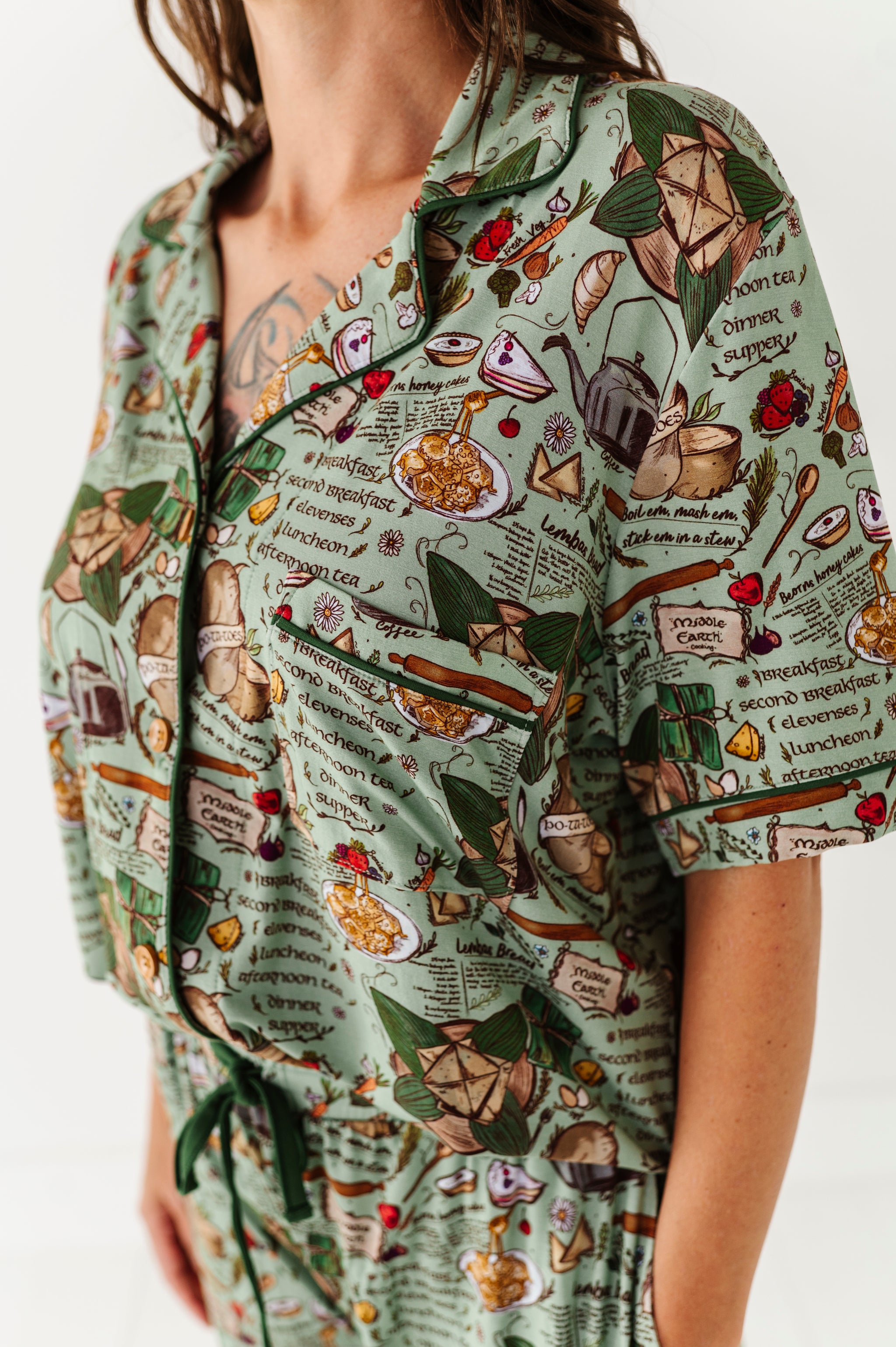 Middle-earth™ Elevenses™ Women's Relaxed Short-Sleeve PJ Set