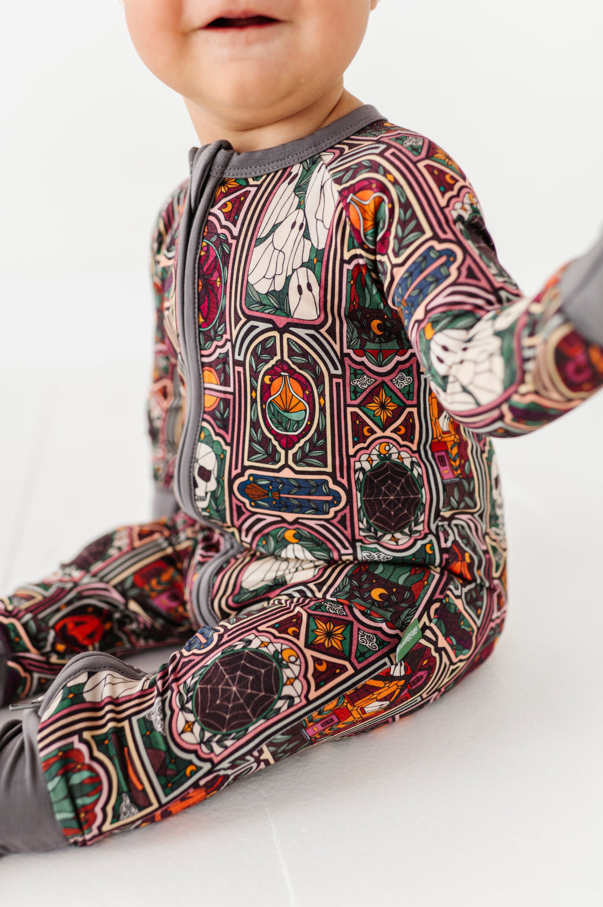 Hallowindow Zip Romper