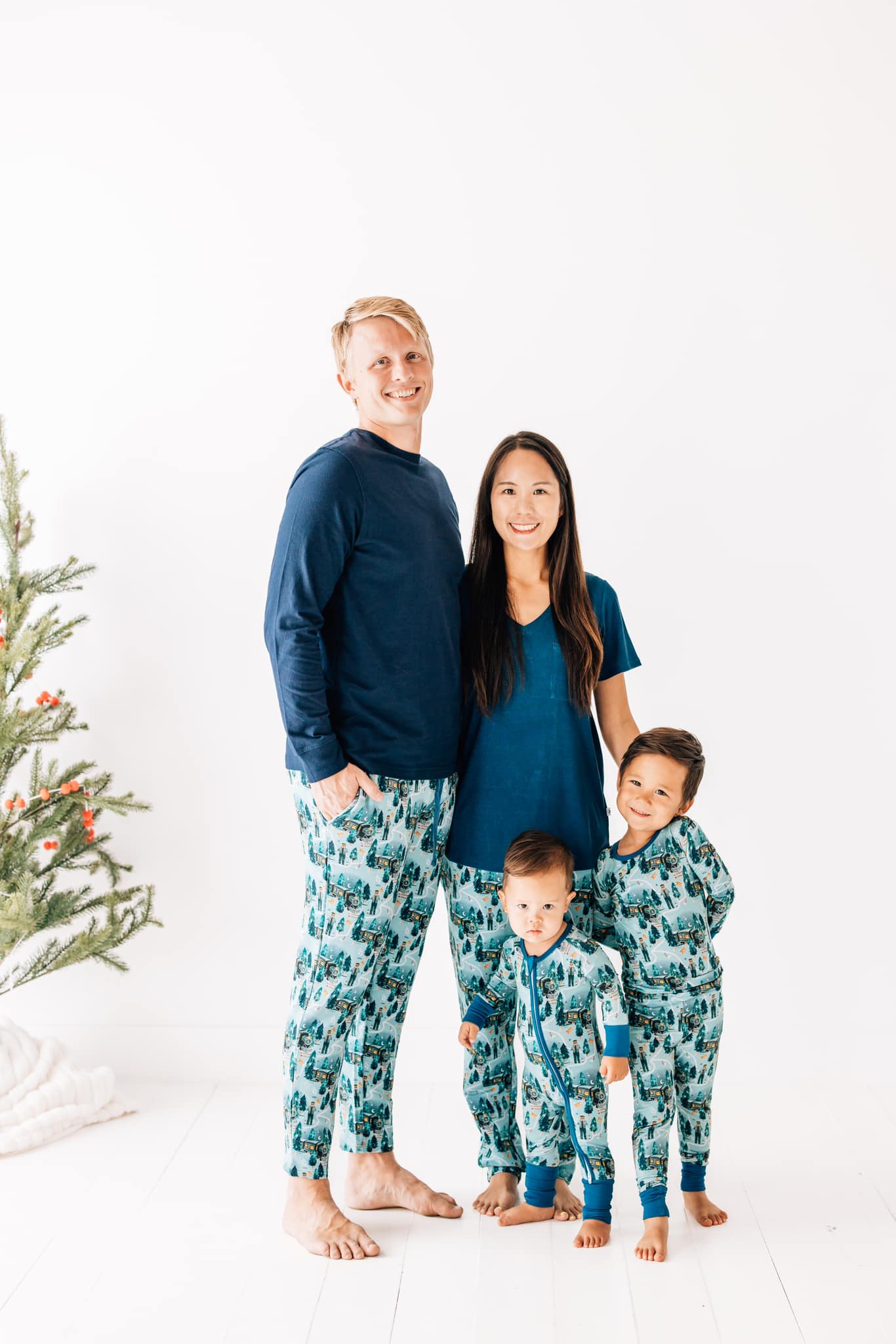 Navy Ribbed Adult V-Neck Pocket Tee