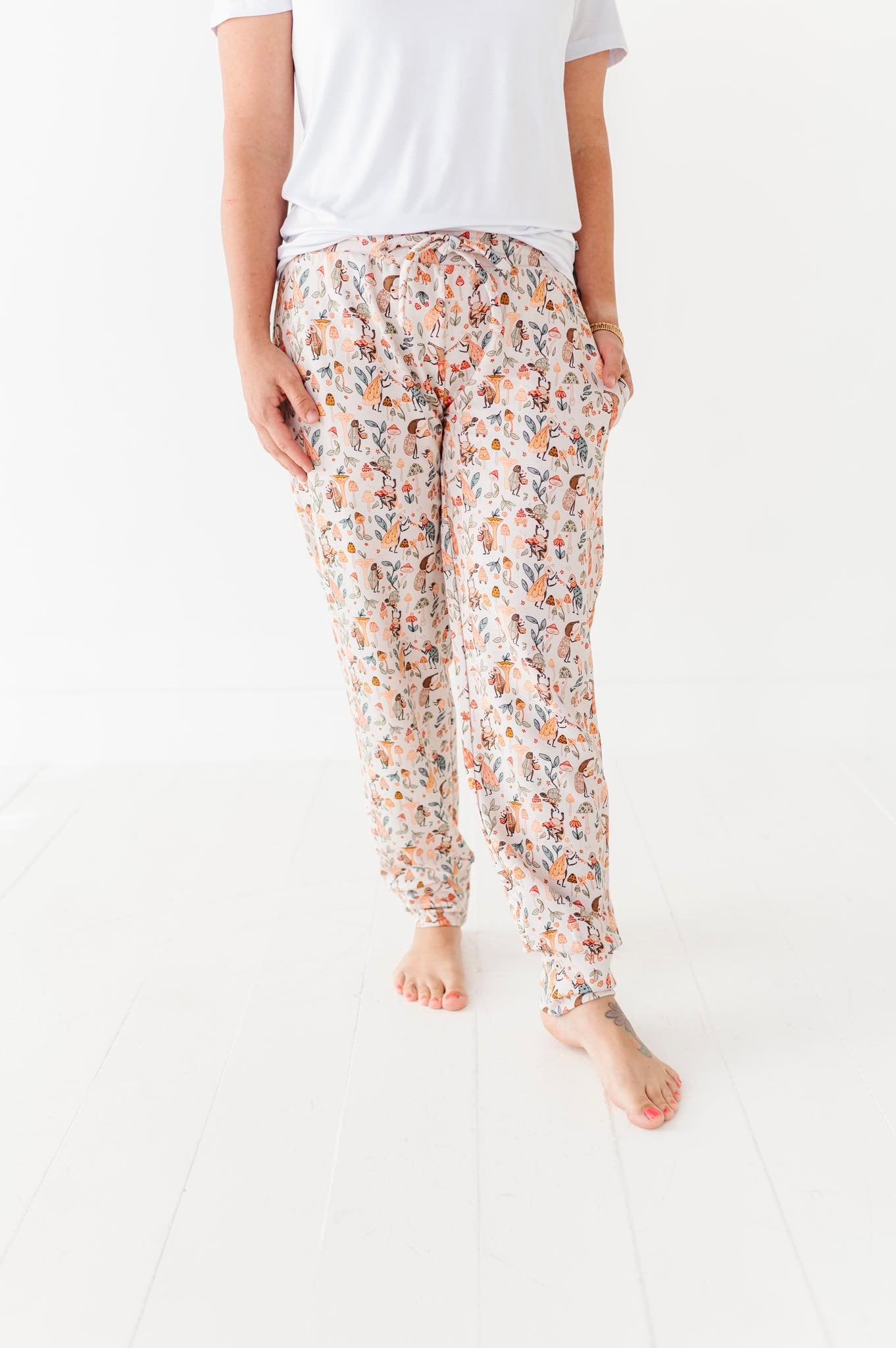 Bug Bash Adult Dreamwalker Joggers