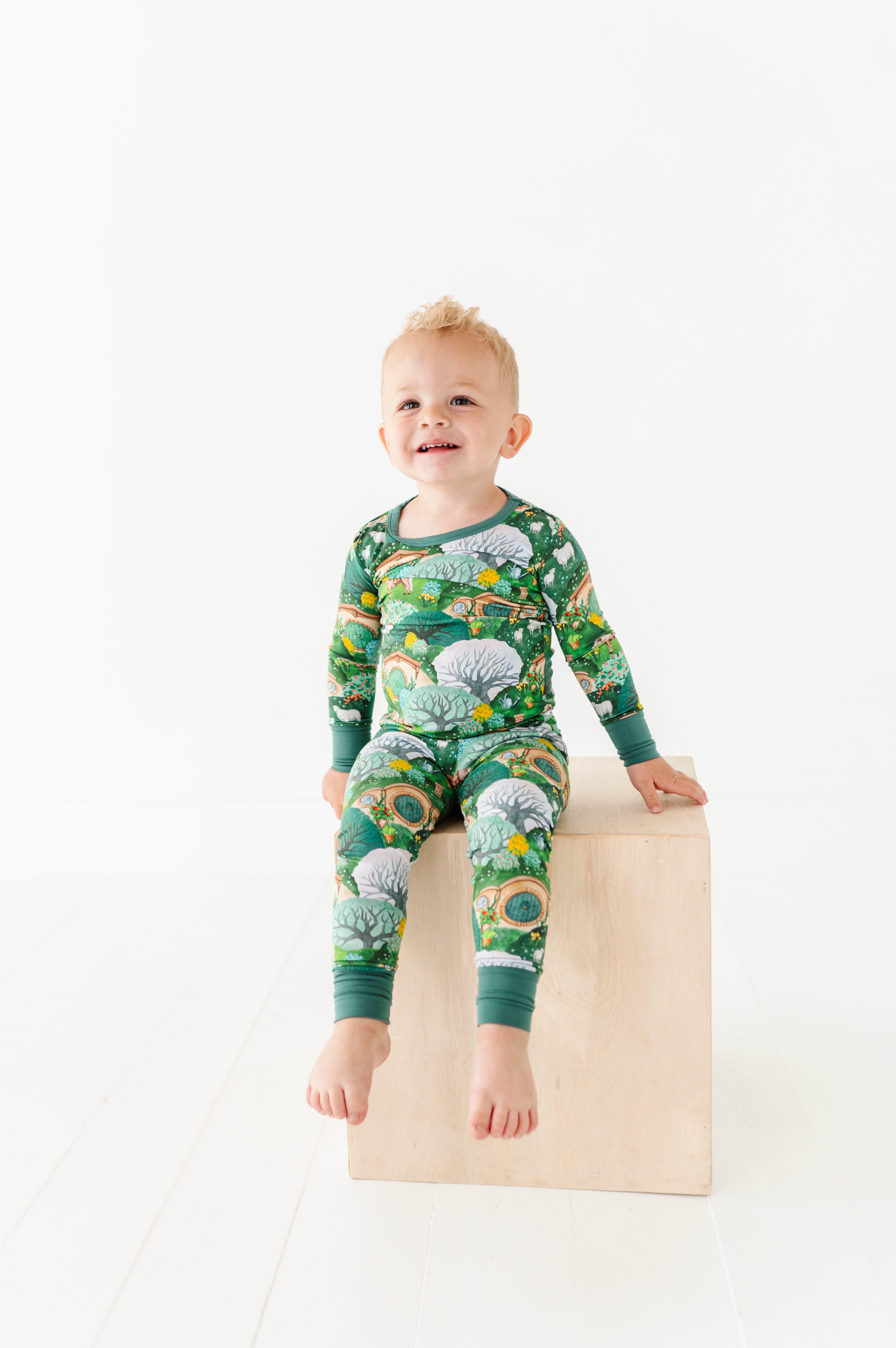 The Shire™ In Bloom Two-Piece Pajama Set
