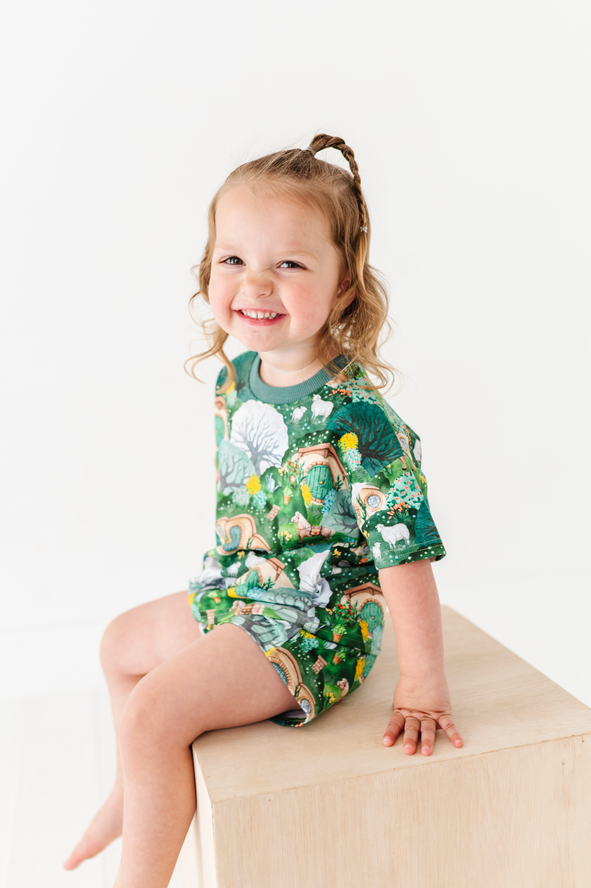 The Shire™ In Bloom Kids' Terry Short Set