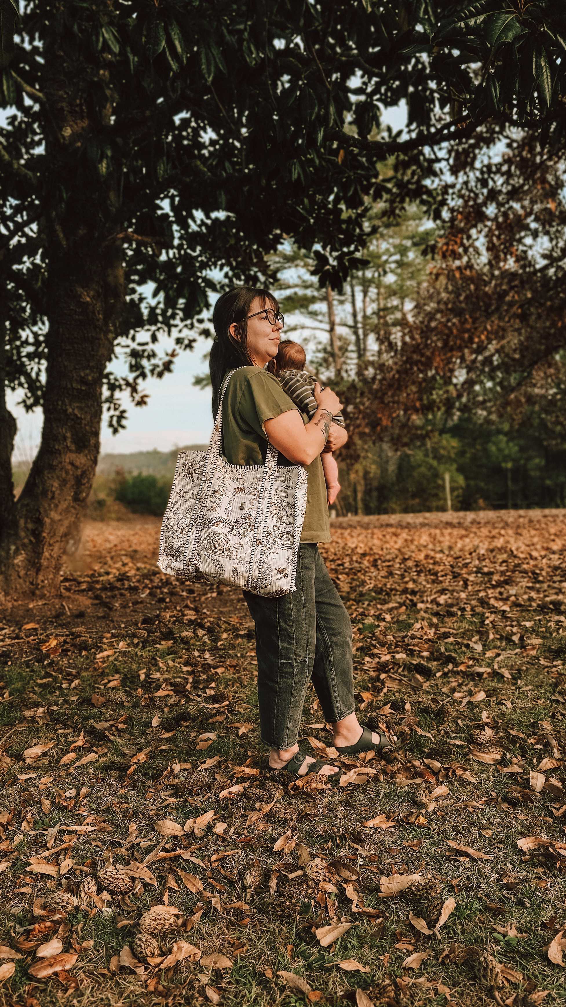 Hobbiton™ Toile Quilted Tote