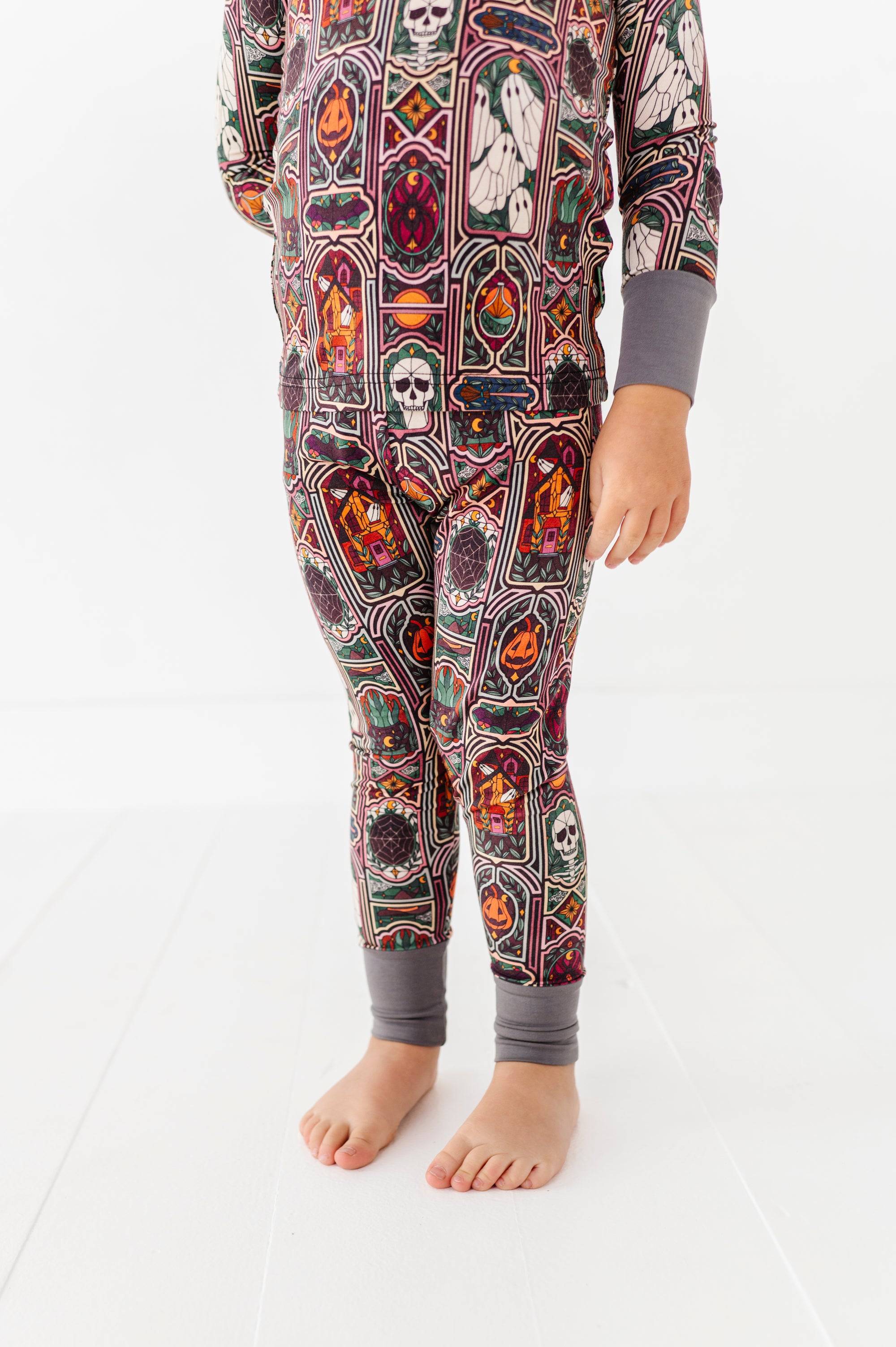 Hallowindow Two-Piece Pajama Set