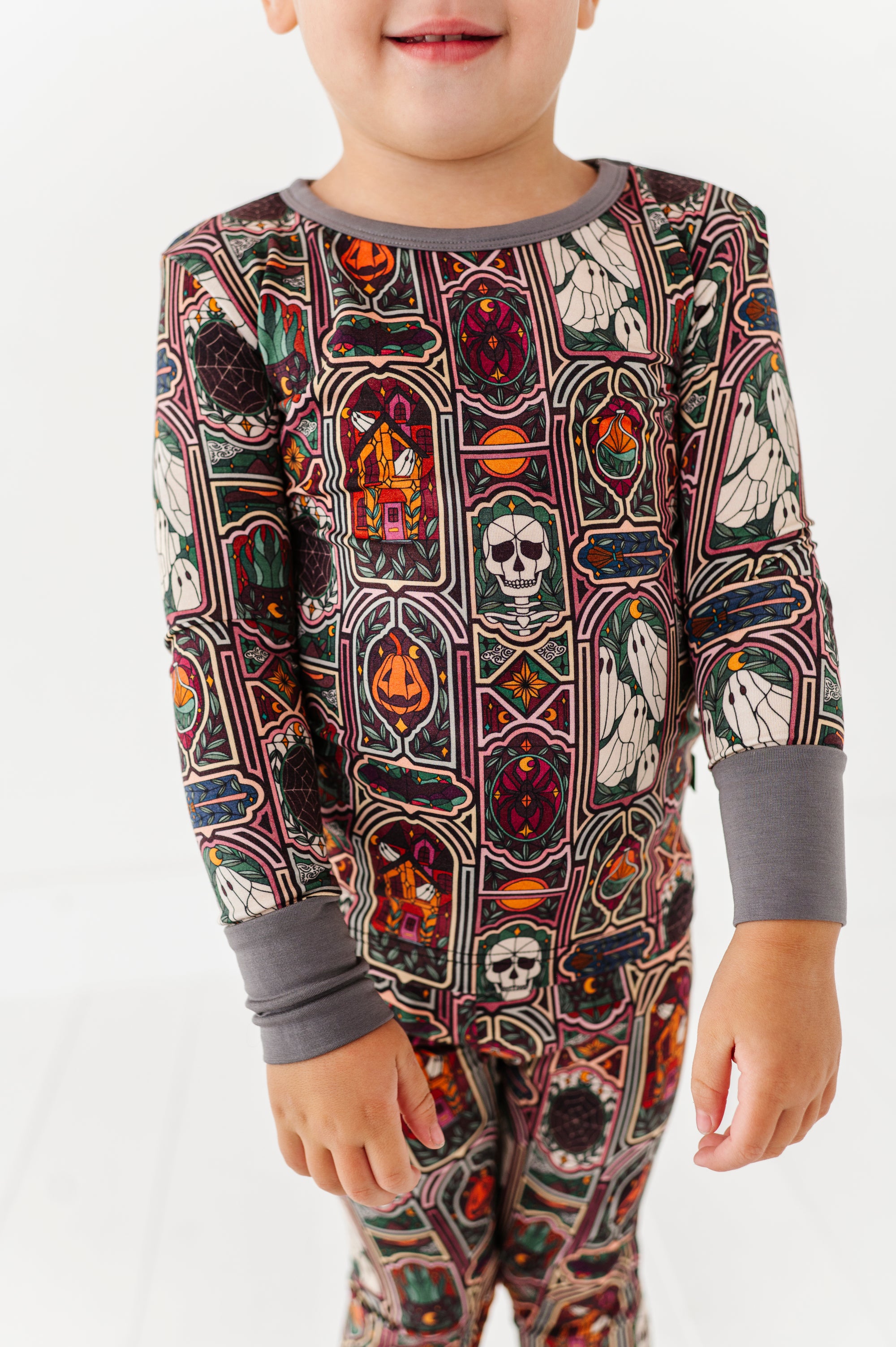 Hallowindow Two-Piece Pajama Set