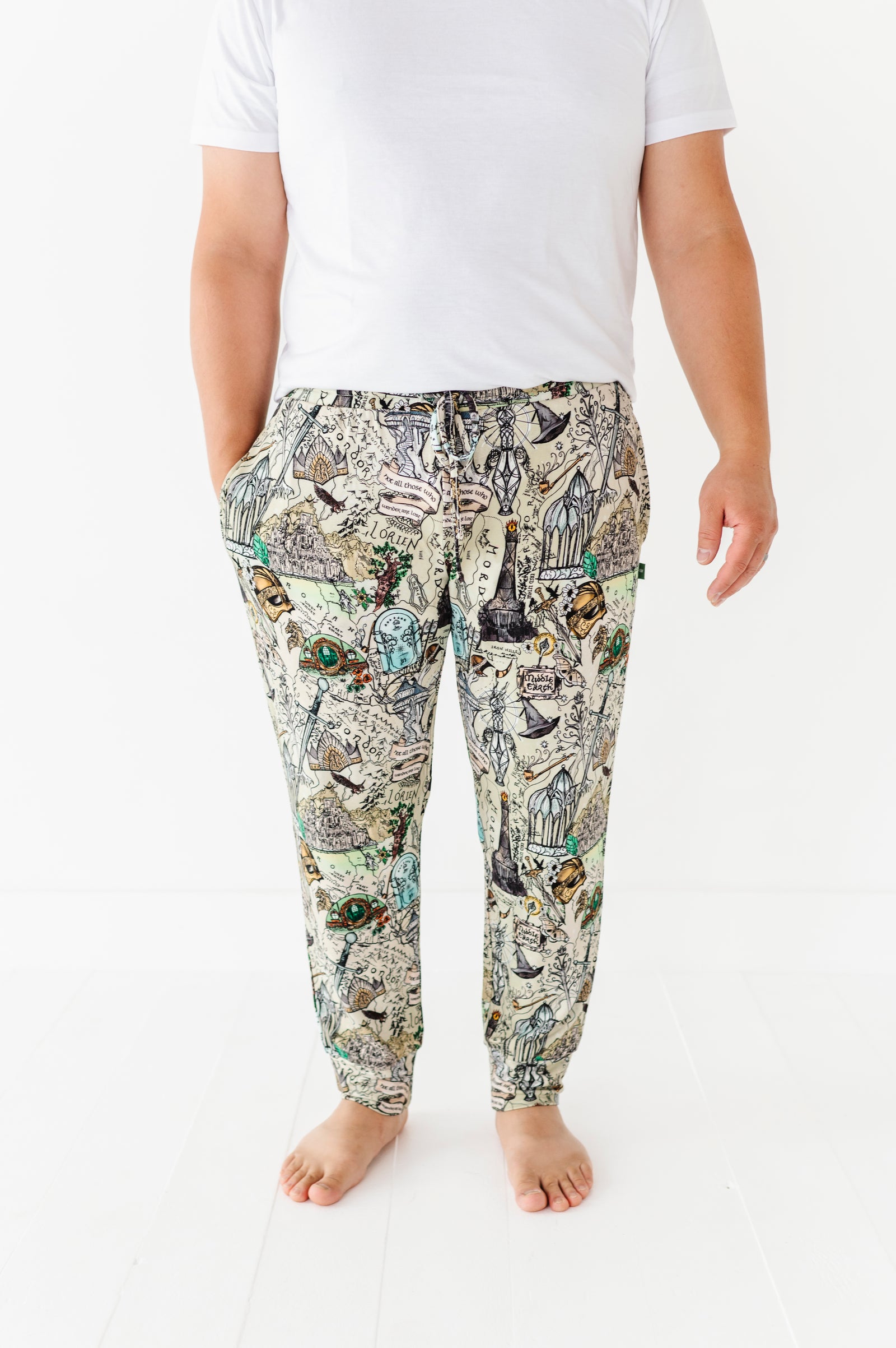 Map of Middle-earth™ Adult Dreamwalker Joggers