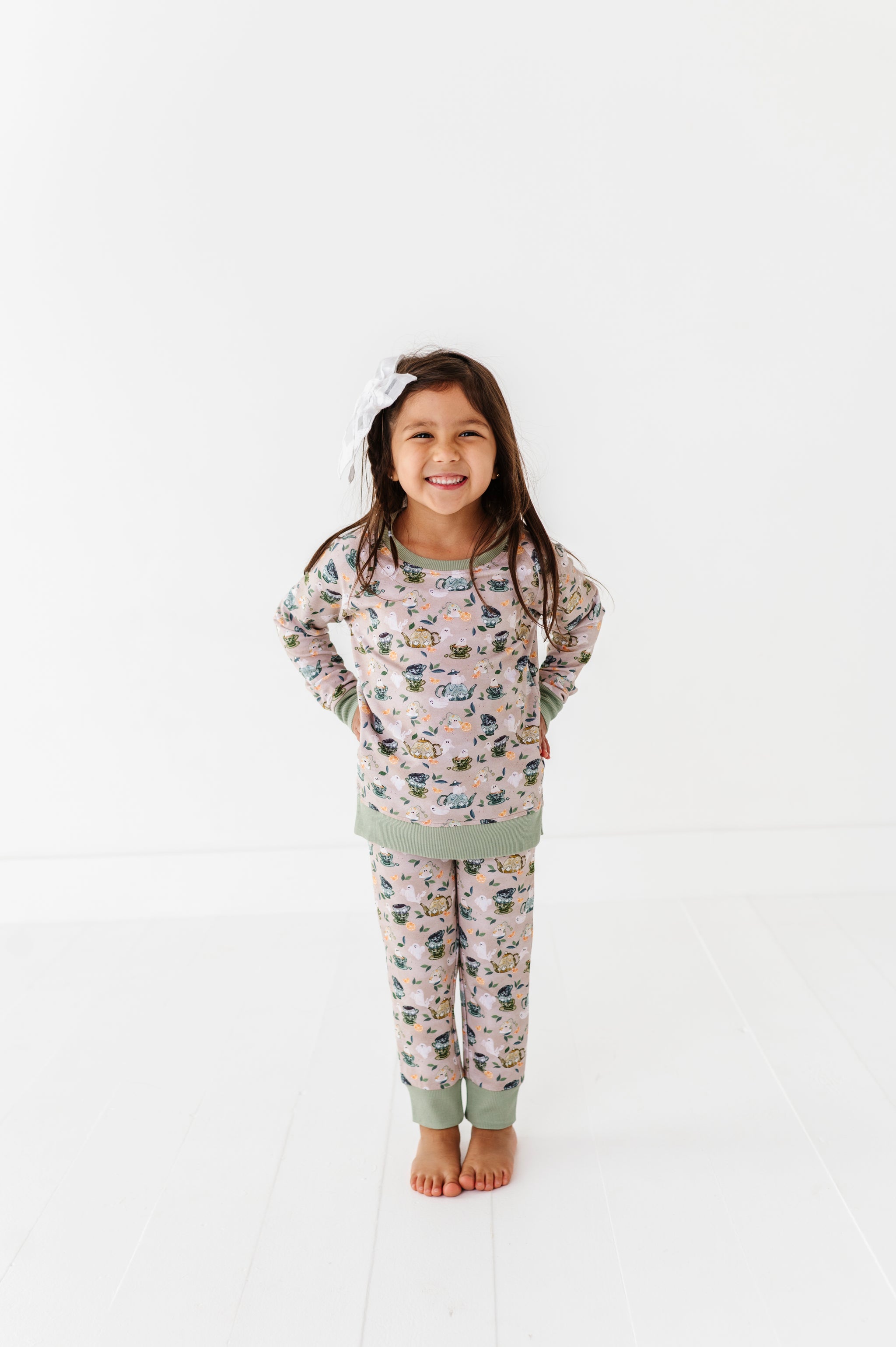 Boo Tea Kids' Jogger Set