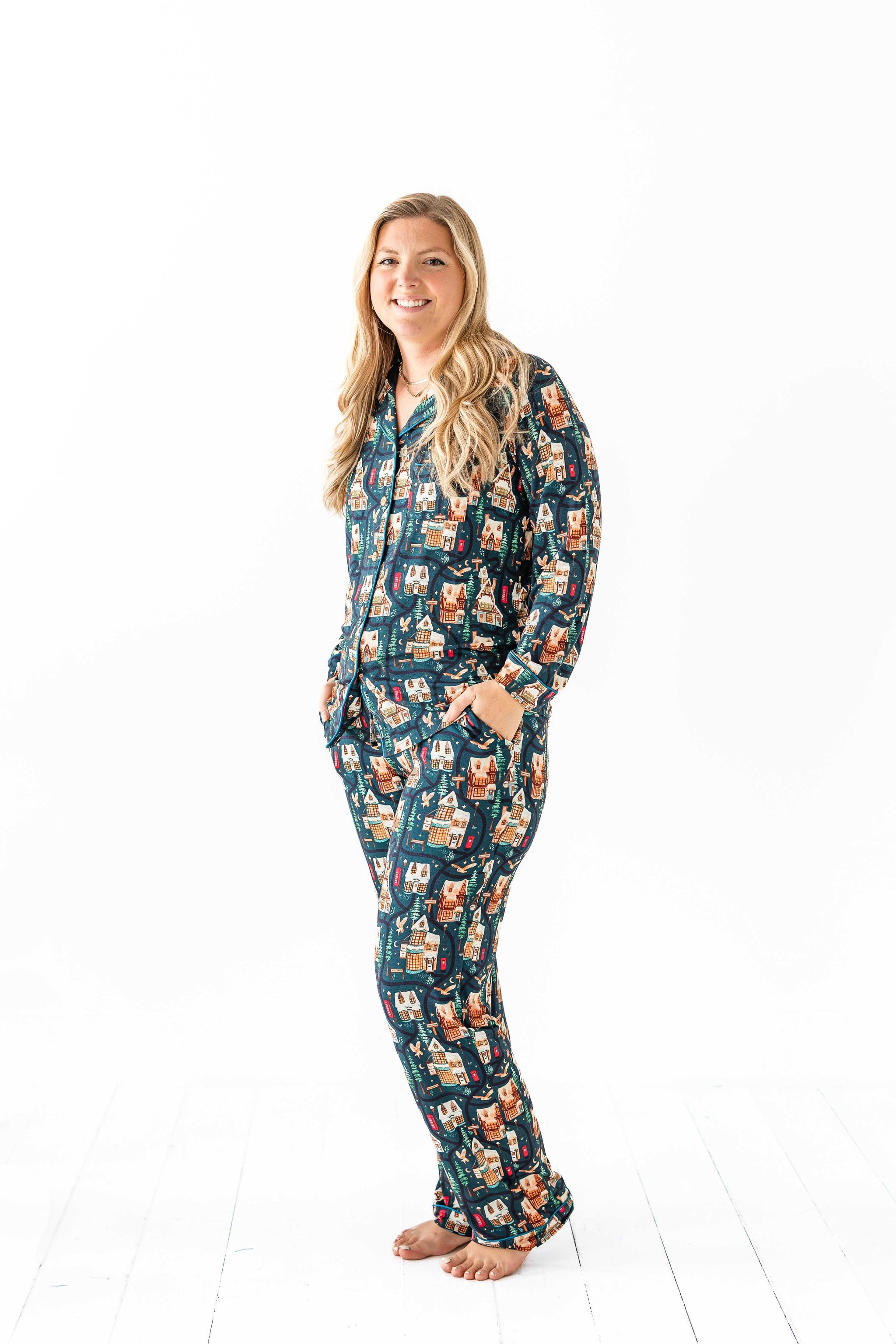 Hogglewash Holidays Women's Relaxed Long-Sleeved PJ Set